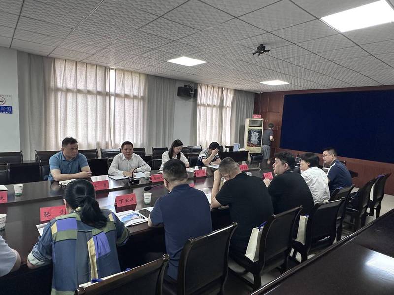 william威廉英国赴鄂州市教育局...