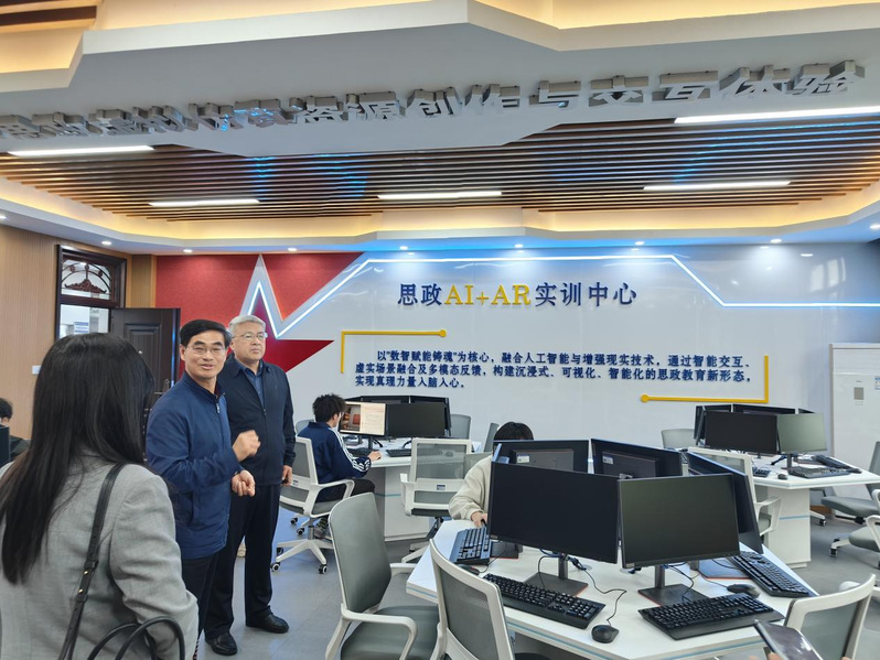 湖北文理学院英国威廉集团到我...