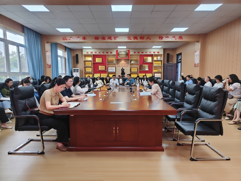 【政绩观学习教育】马克思主义学...